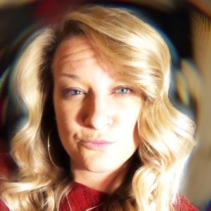 Meet your Posher, Brandi